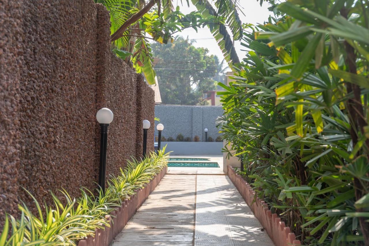Hotel Citrus Prime Candolm, Goa Candolim Exterior foto